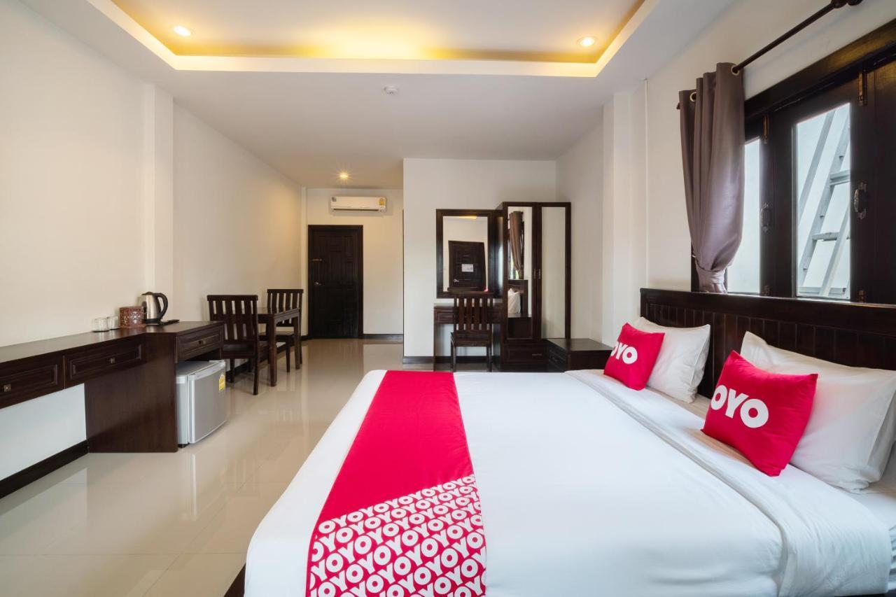 Oyo 837 Baan Kiang Nam Resort Bang Lamung Exterior photo