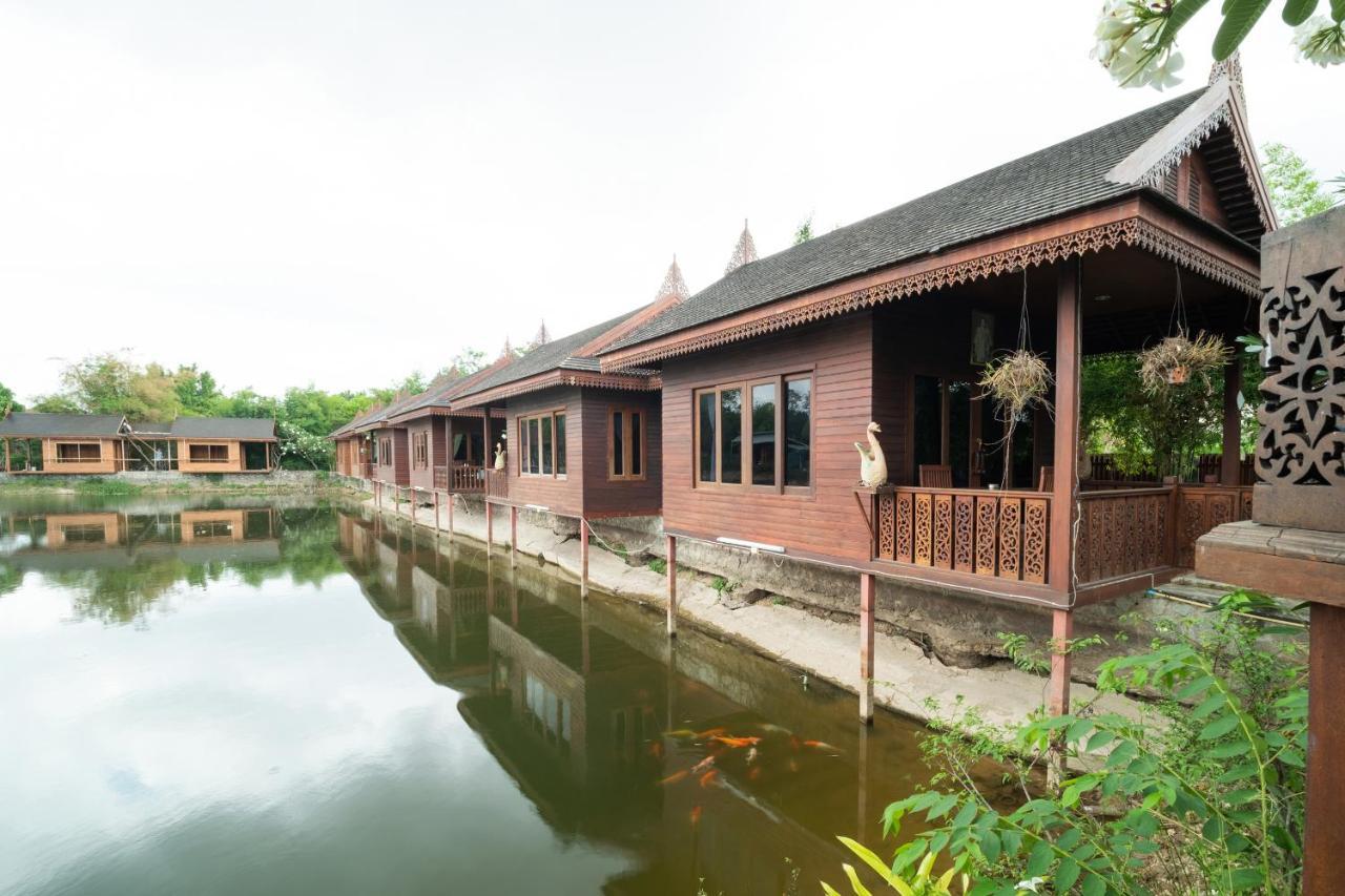 Oyo 837 Baan Kiang Nam Resort Bang Lamung Exterior photo