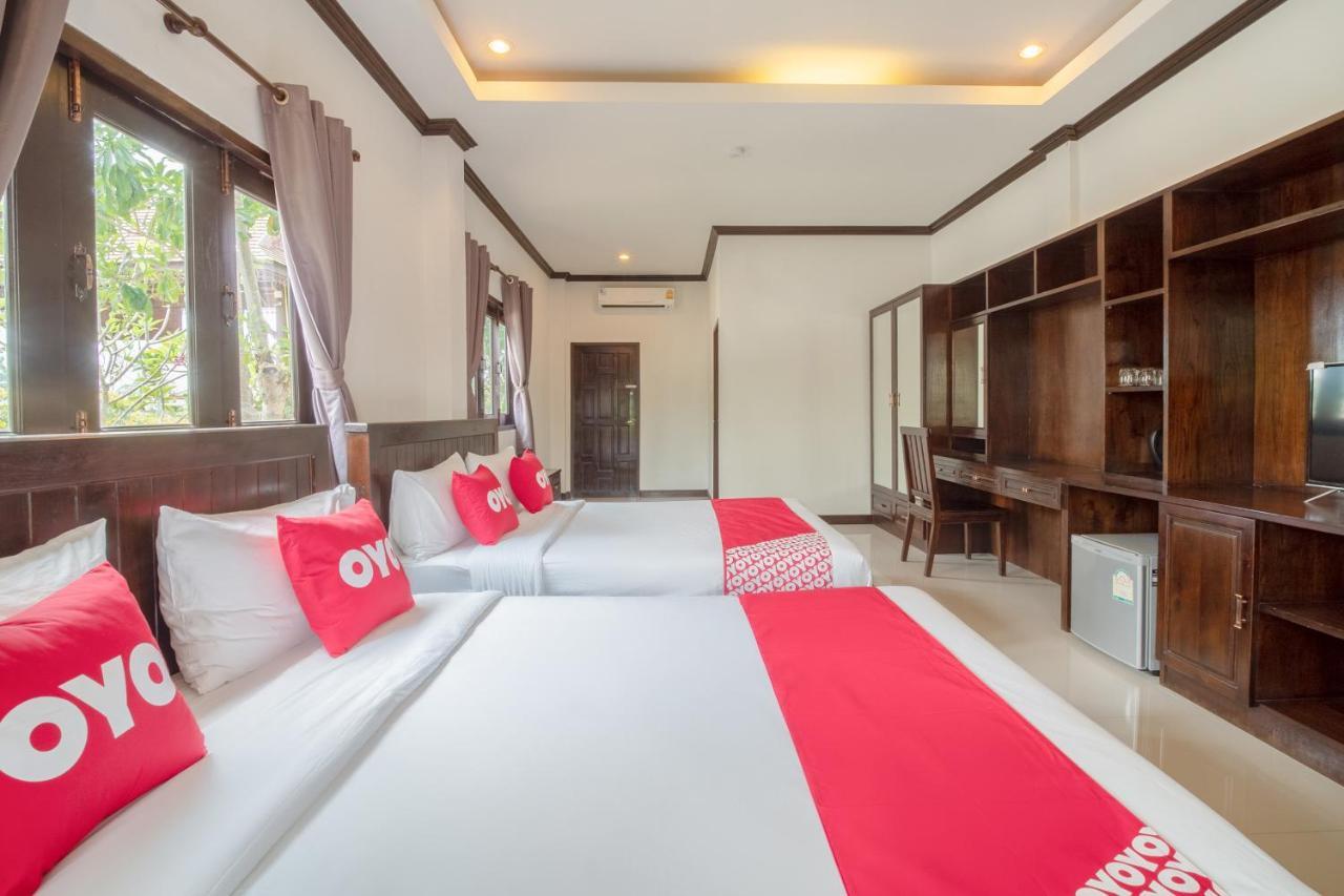 Oyo 837 Baan Kiang Nam Resort Bang Lamung Exterior photo