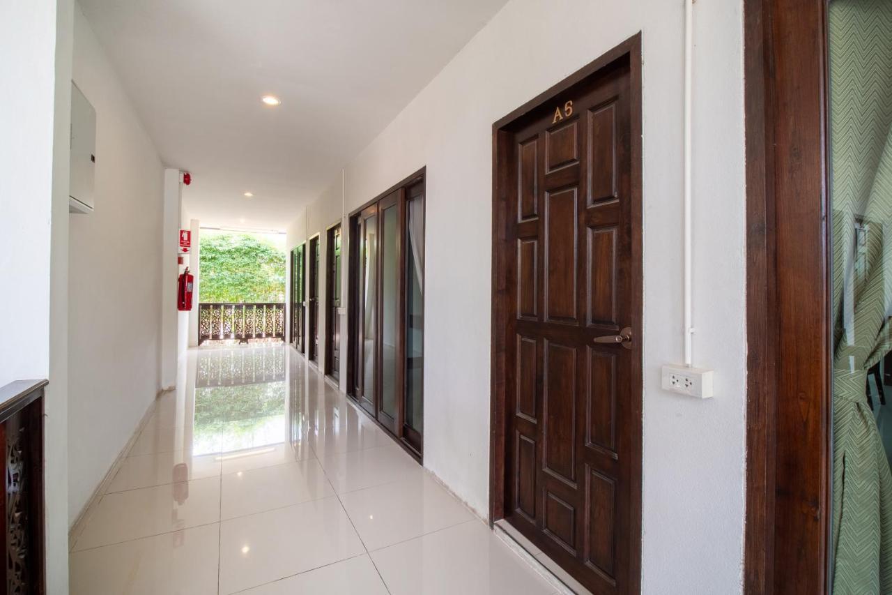 Oyo 837 Baan Kiang Nam Resort Bang Lamung Exterior photo